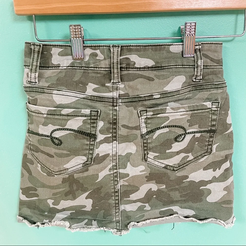 Justice Green & Brown Camouflage Frayed Hem Skort Girls Size 8